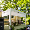 How to Cool a West-Facing House: Motorized Exterior Screens (2026)